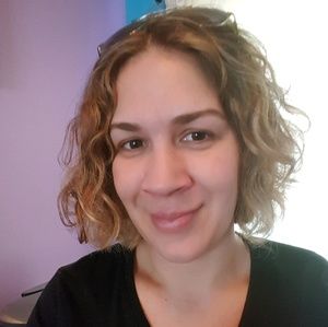 Meet your Posher, Paula